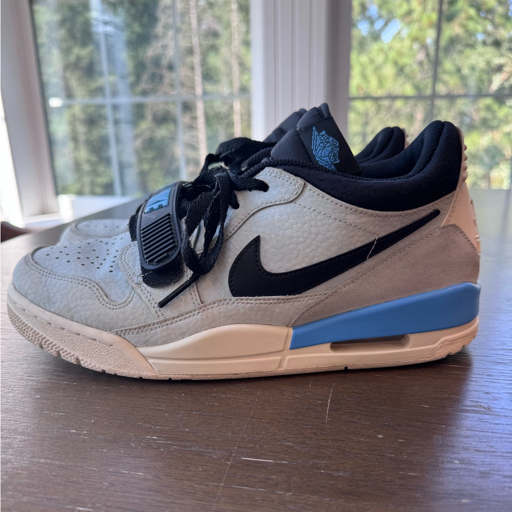 Jordan Legacy 312 Low Psychic Blue